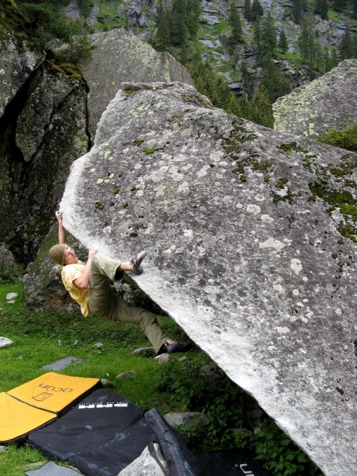 Vilda, Hotel California 7B+