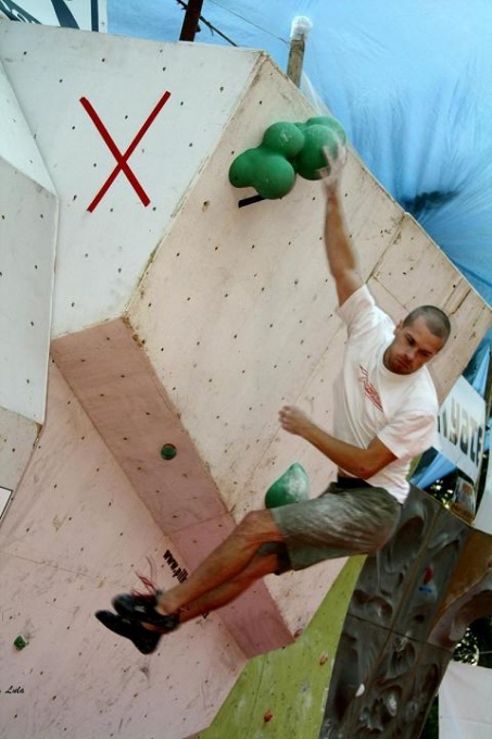 David Kozel finále boulder č.2